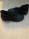 Стонoжки Adidas Redator 39
