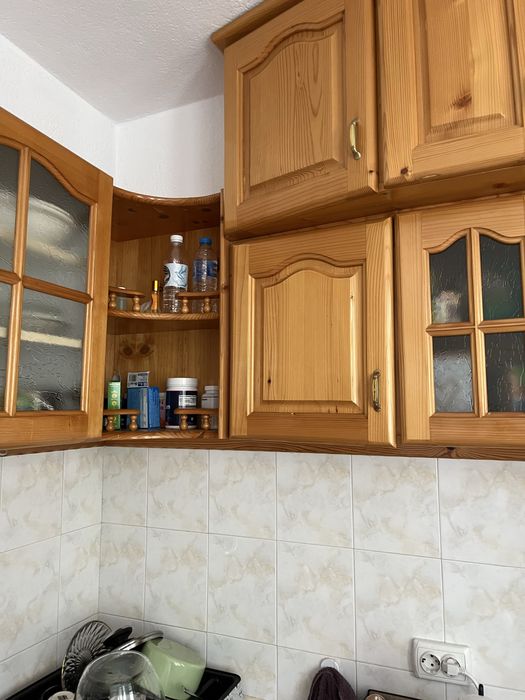 Дървена кухня шкафчета
