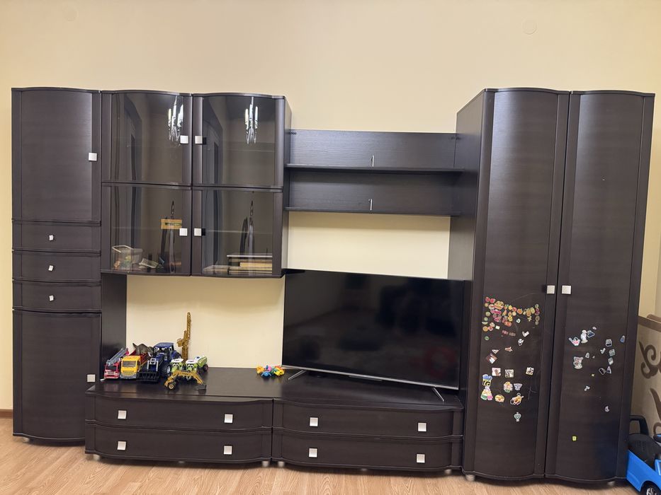 шкаф стенка в гостиную