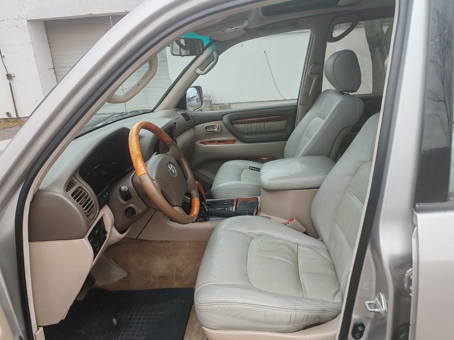 Toyota Land Cruiser 100 autoturism 4.2