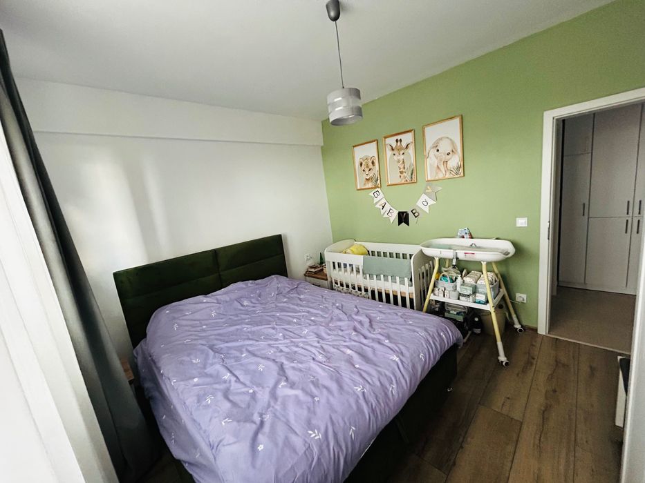 Apartament 2 camere, 2 locuri de parcare și boxă în Valea Adâncă