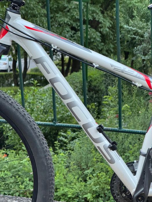 Bicicleta Focus Whistler 29”