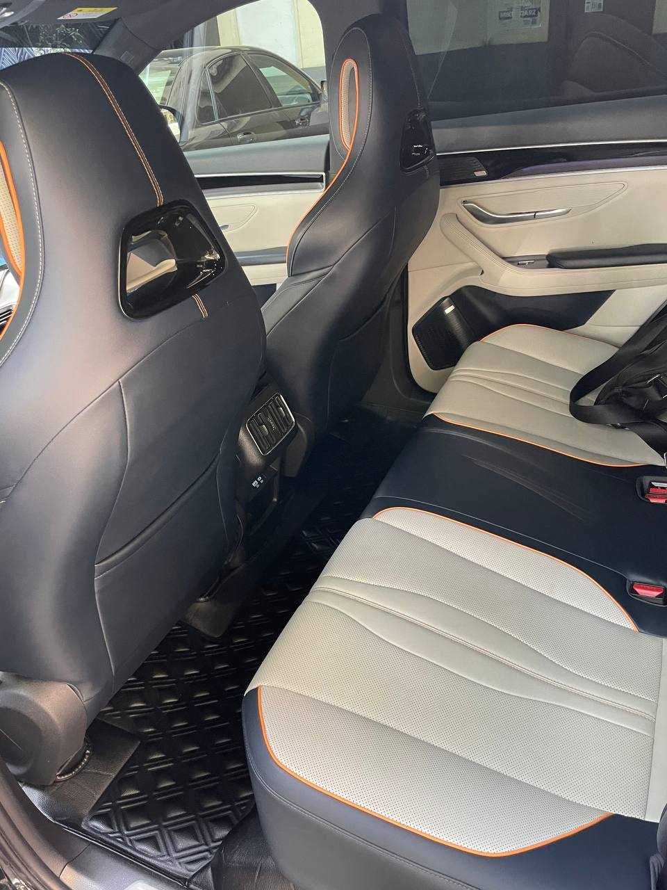BYD CHampion EV 605