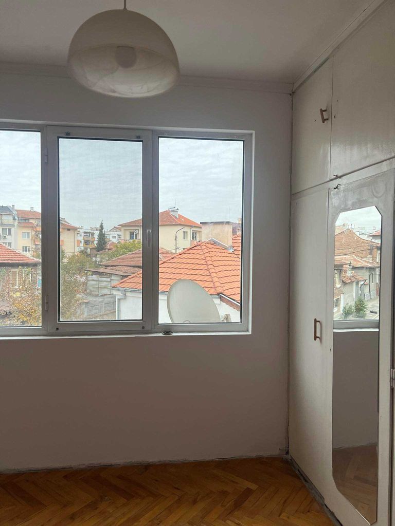 Продава се Тристаен апартамент в Пазарджик, Идеален център - 95 кв.м за 1011 €/кв.м - Снимка #6