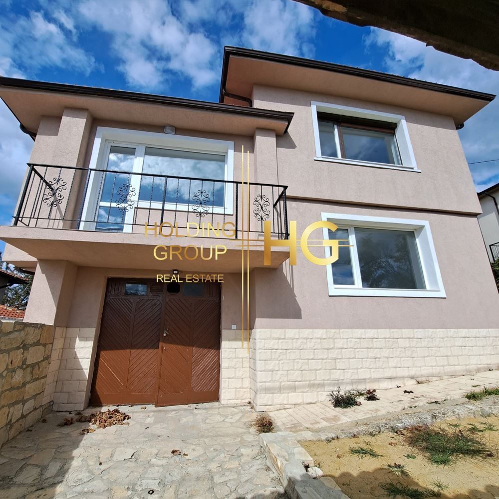 Къща в Варна, област-с.Приселци площ 220 цена 225000