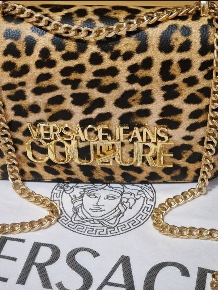 Geanta damă,model animal print, logo metalic auriu, saculet, etichetă