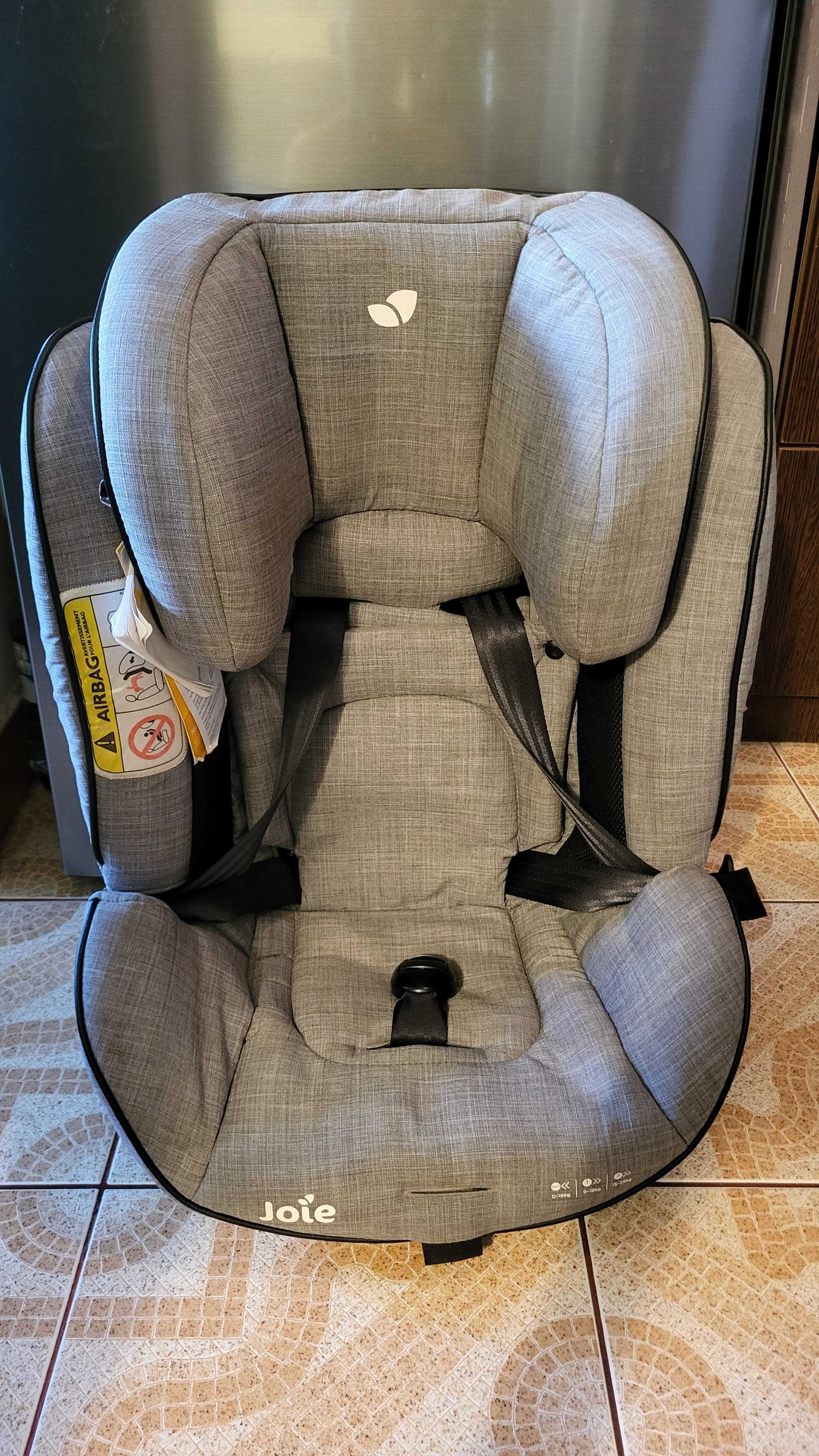 Scaun auto Joie stages ISOFIX
