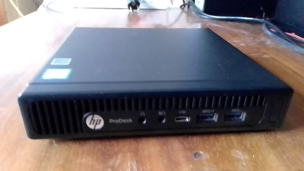 HP prodesk 600 G2 mini, i3 6100T, 8gb ram, ssd 120gb, wifi bt