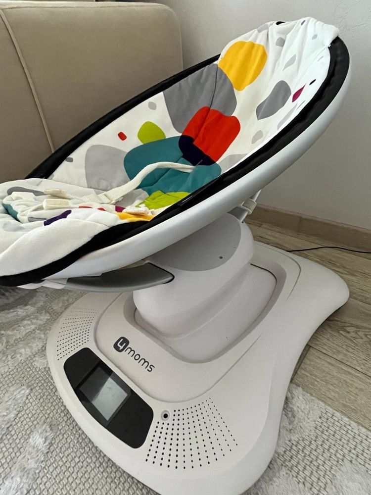 Кресло-качалка 4moms mamaRoo 4.0