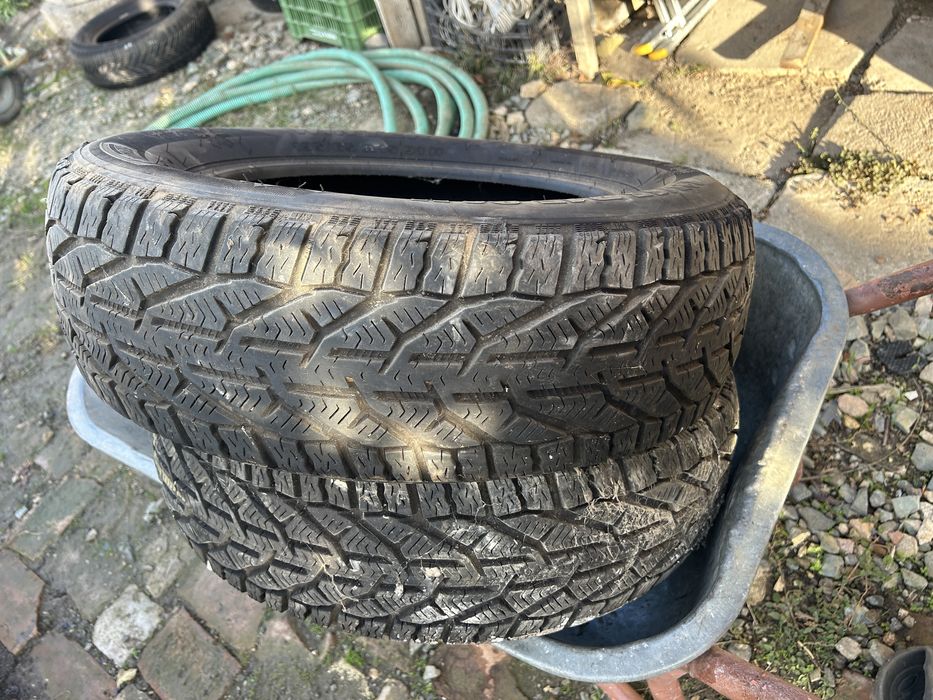 Anvelope 195 65 r15 dot 2021 6 buc -3 Michelin Alpine 6 si Taurus Wint