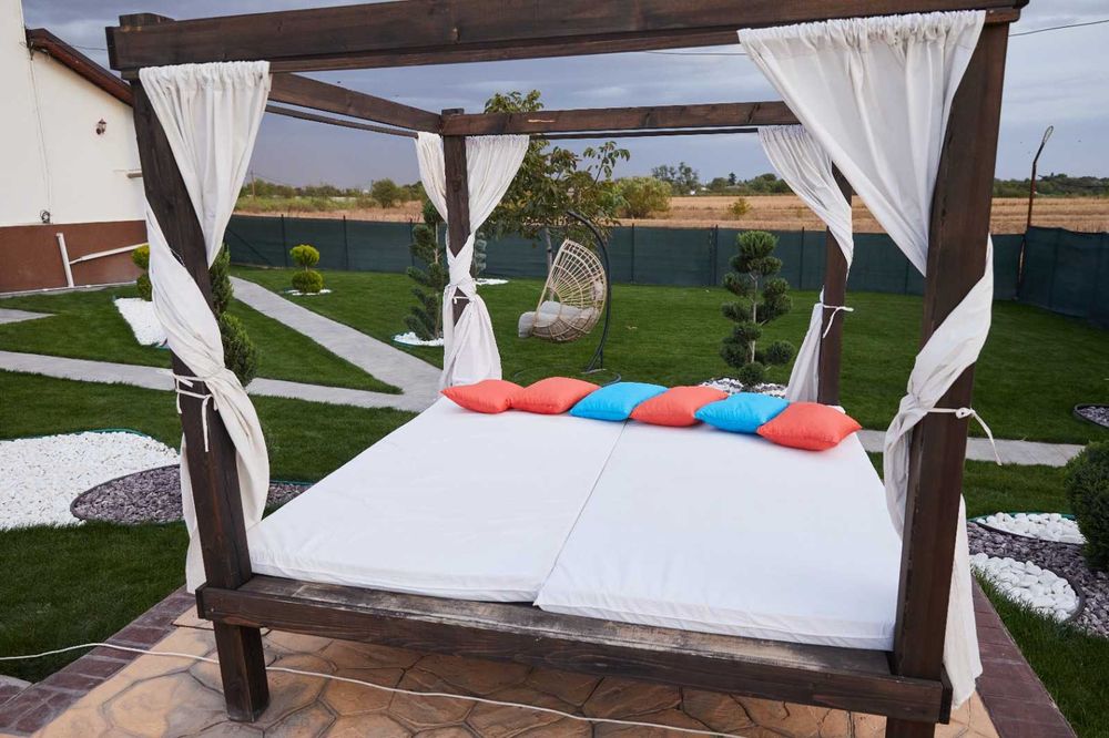 Vila Petreceri Petrecere | FARA VECINI |