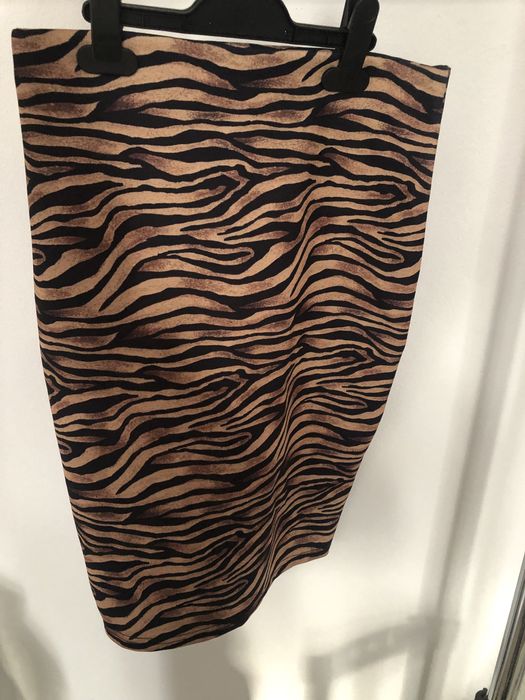 Fusta dama marimea S