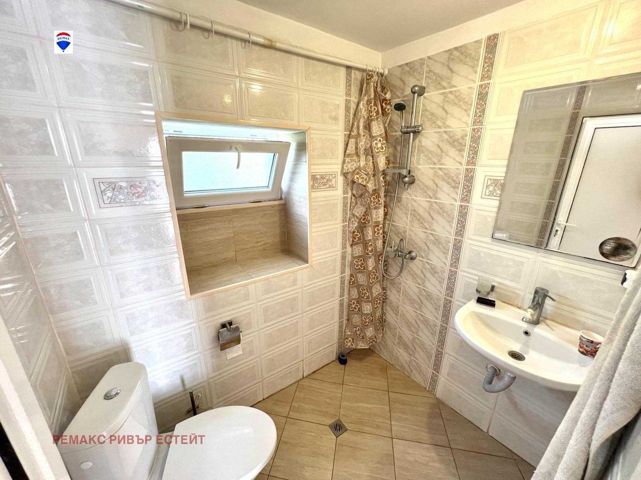 Продава се Къща в с. Мечка, Област Русе - 140 кв.м за 257 €/кв.м - Снимка #10