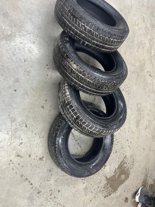 Р16 продам комплект резин в новом состояний