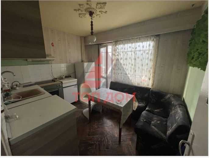 Дава се под наем Тристаен апартамент в Варна, Цветен квартал - 100 кв.м за 357 € - Снимка #4