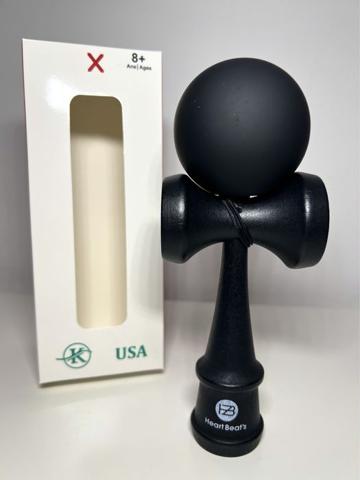 Kendama Heart Beat’s - Bila Mată cu Rubber Grip (All Black Edition)