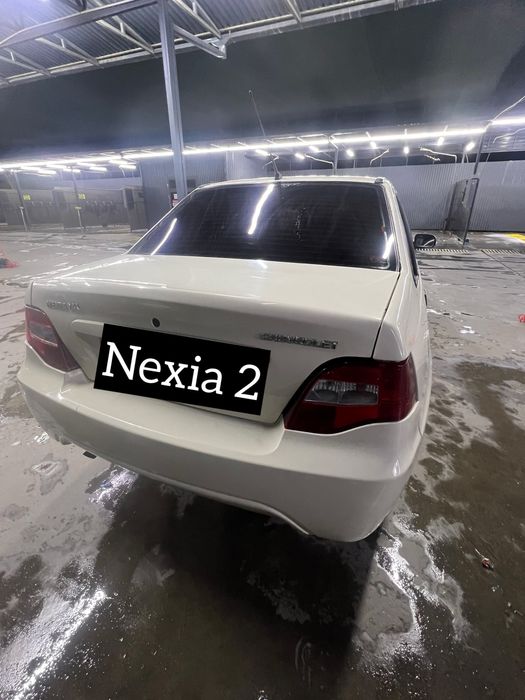 Nexia 2 2014 sotiladi