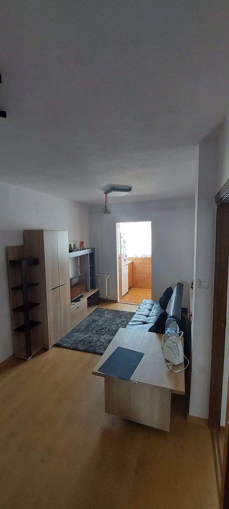 Inchiriere apartament, cartier Rovine, Craiova