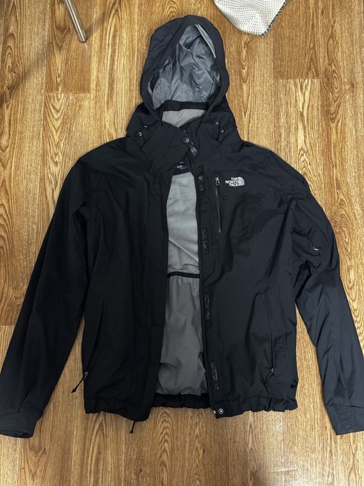 Tnf  windbreaker