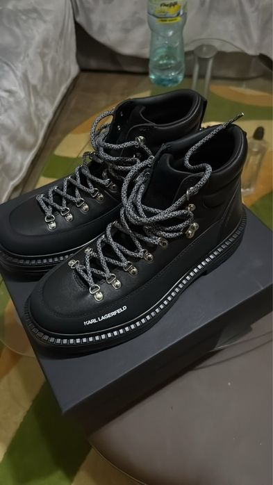 Vând Bocanci Karl Lagerfeld