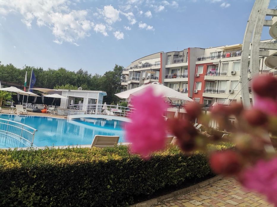 Апартамент на морето в курорт Лозенец