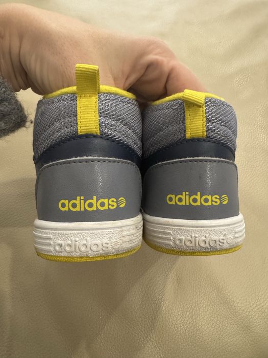Adidas кожени боти 26