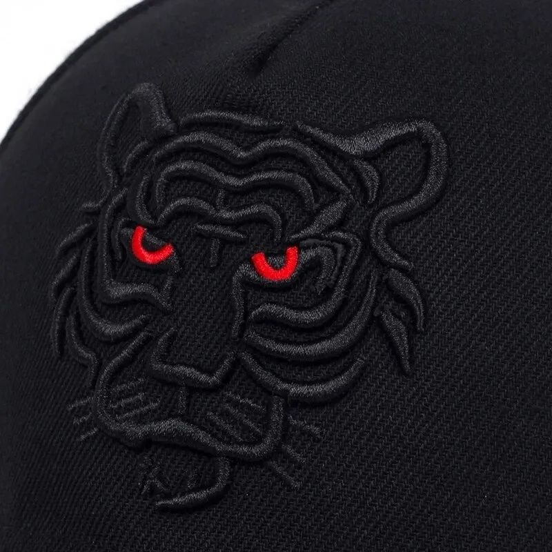 Șapcă Barbati Tigru cu Ochi Roșii / Red Eye Tiger