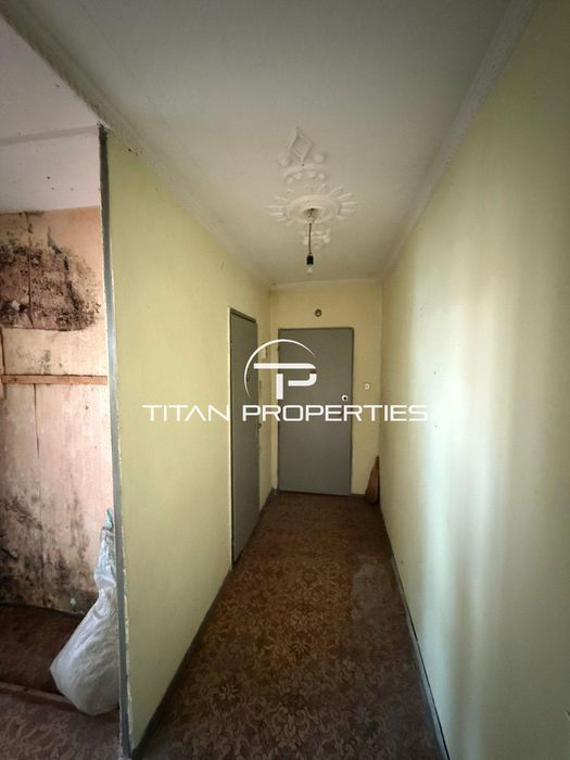 Ексклузивна оферта! Двустаен панелен апартамент в ж.к Меден Рудник зо