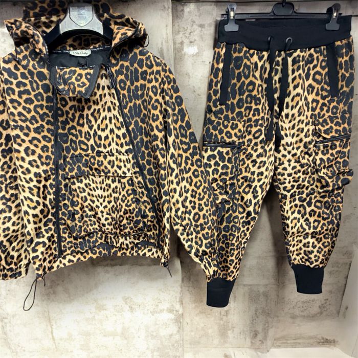 Treninguri barbatesti Animal print! Calitate superioara!