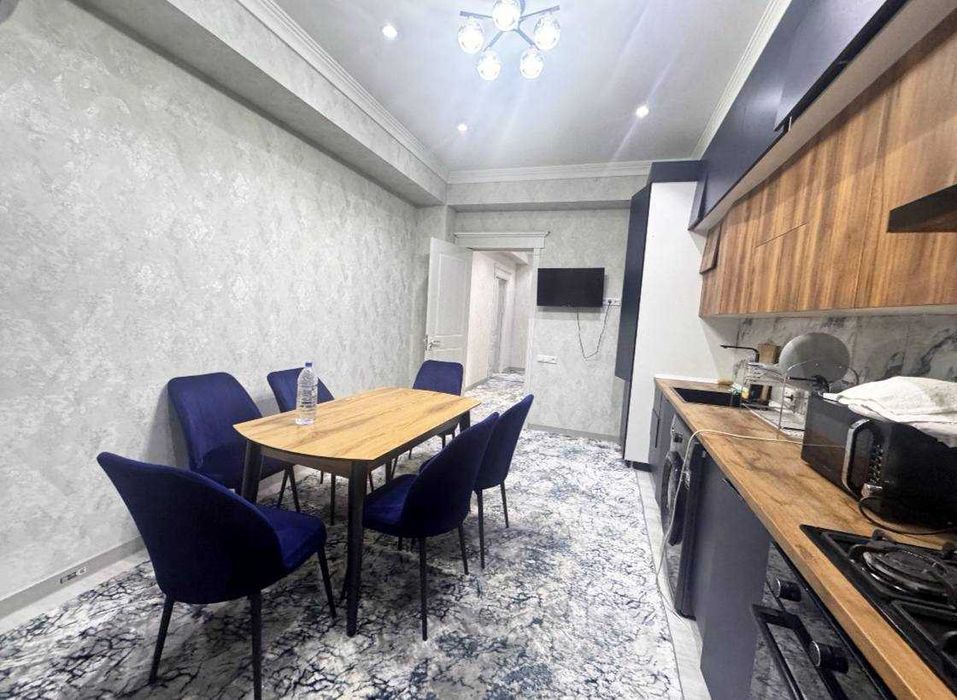 Сдаётся ШИКАРНАЯ квартира на Метро Максима Горького 292*