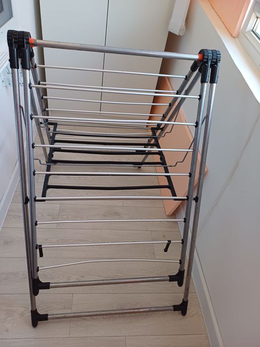 Сушилка вешалка ддя белья