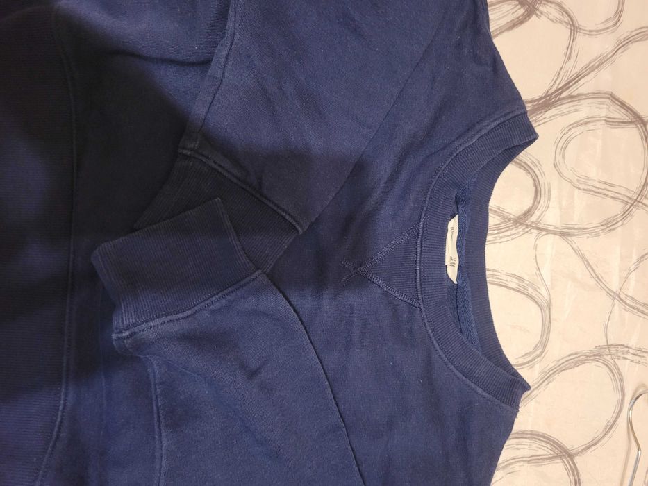 Hanorac bleumarin H&M, marimea 158-164 ( 12-14 ani )