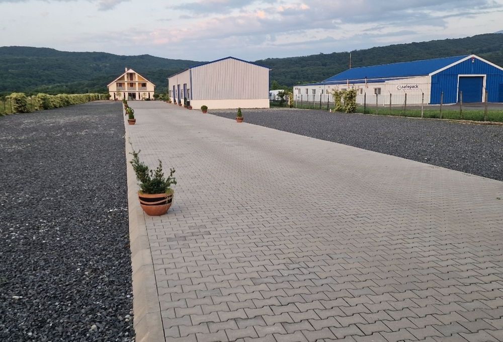 Pavilion administrativ Birouri/Spatii Comerciale/Hale depozitare