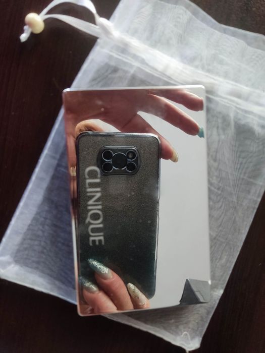 CLINIQUE Фон дьо тен/пудра