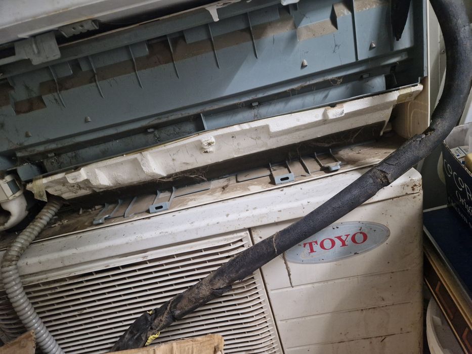 Vand aer conditionat toyo 1200