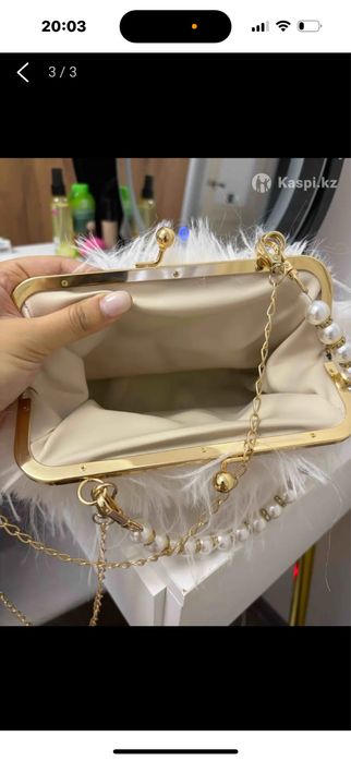 Продам сумку - клатч на выход
