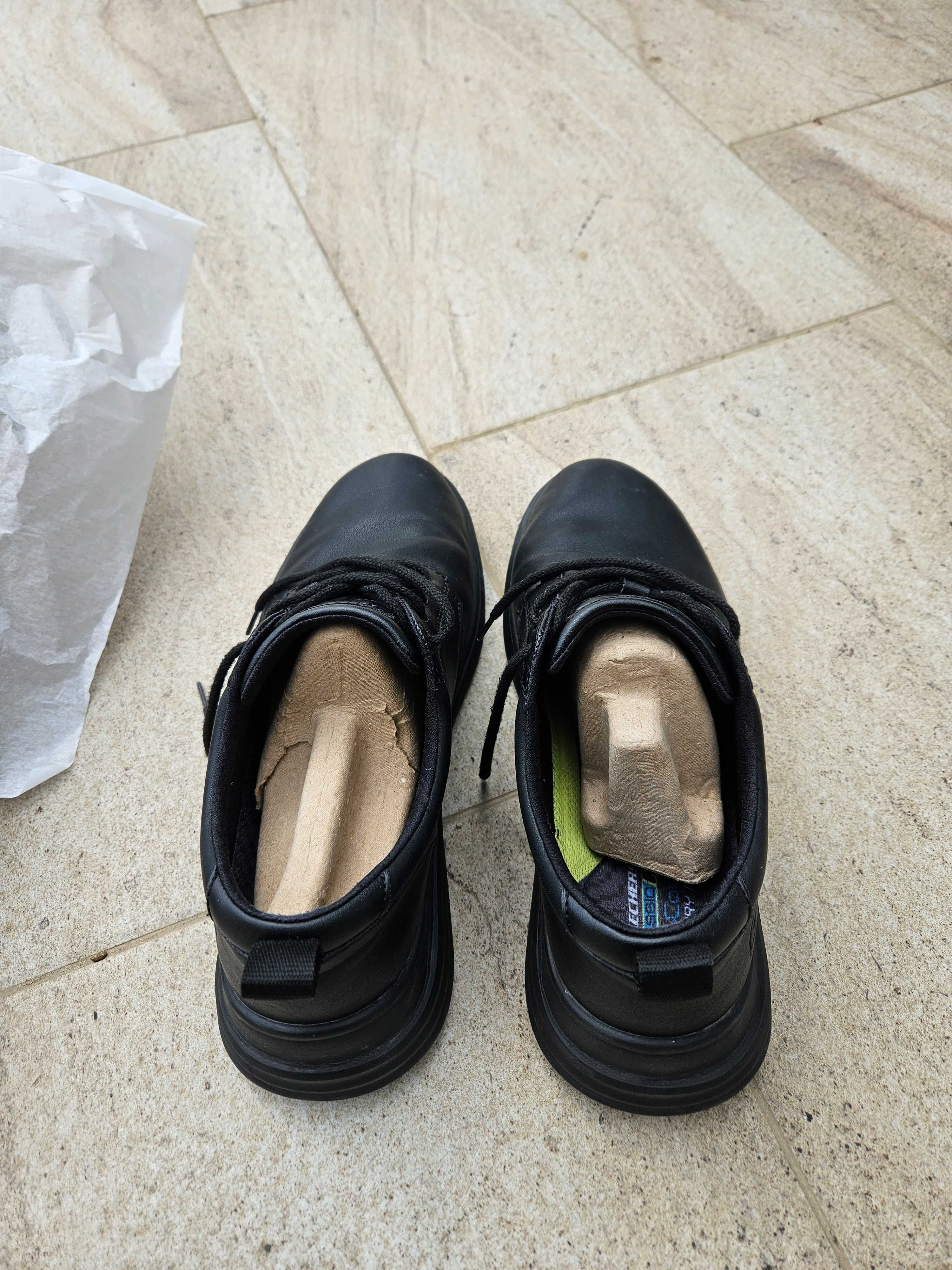 Мъжки обувки Skechers 42-ри номер