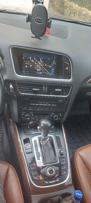 Audi Q5 4x4 quattro impecabil vând sau schimb