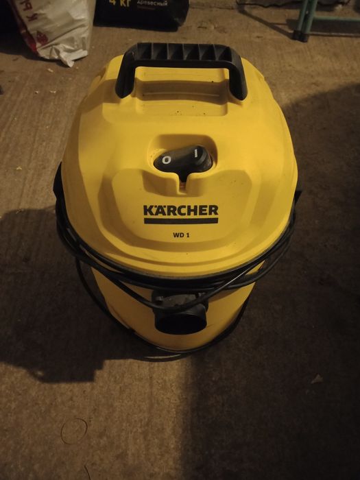 Продам строительный пылесос