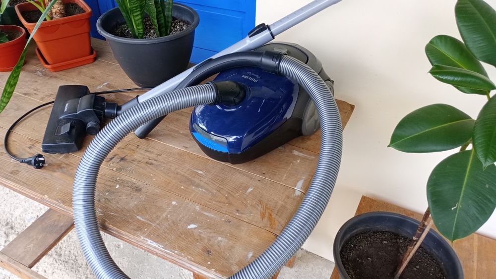 Aspirator cu sac Philips powergo fc8240