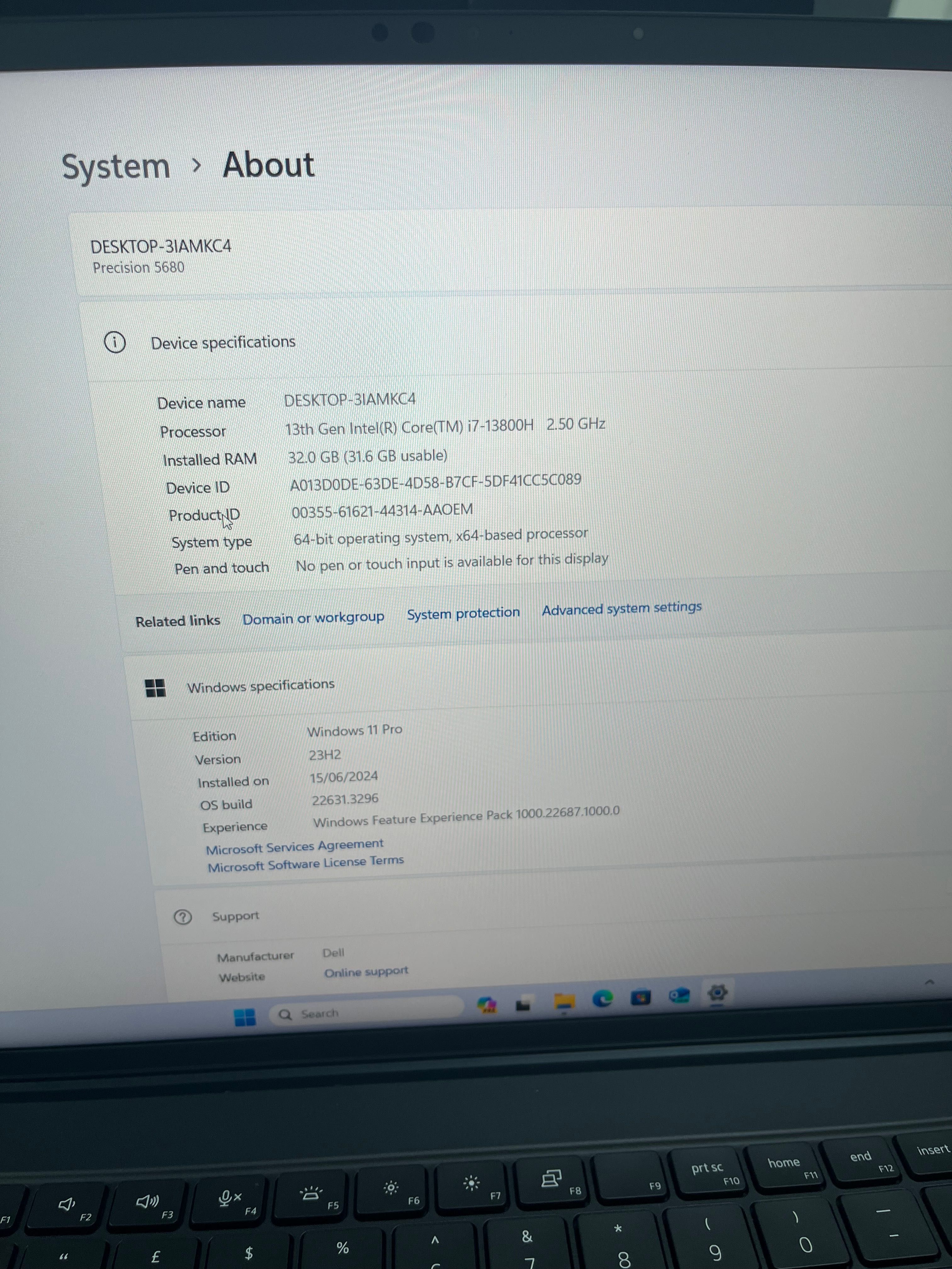 Продава се лаптоп Dell Precision 5680