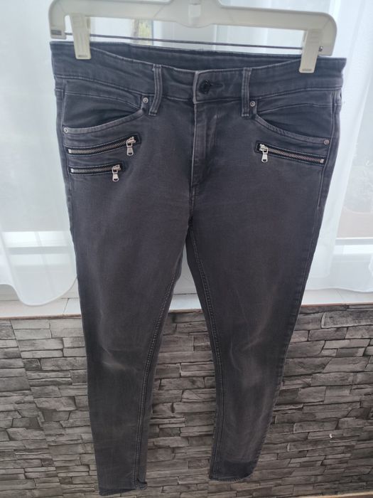 Blugi H&M gri  - 28/32 - talie 82 cm