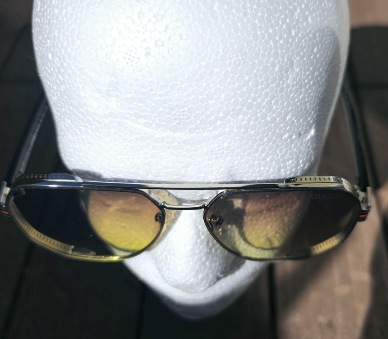 Ochelari de soare gucci 1