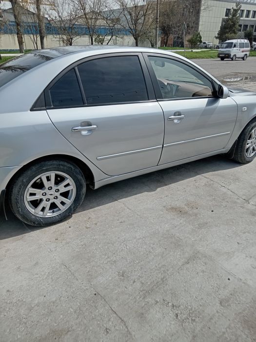 Hyundai Sonata NF