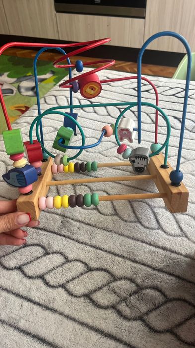 Монтесори играчки.
