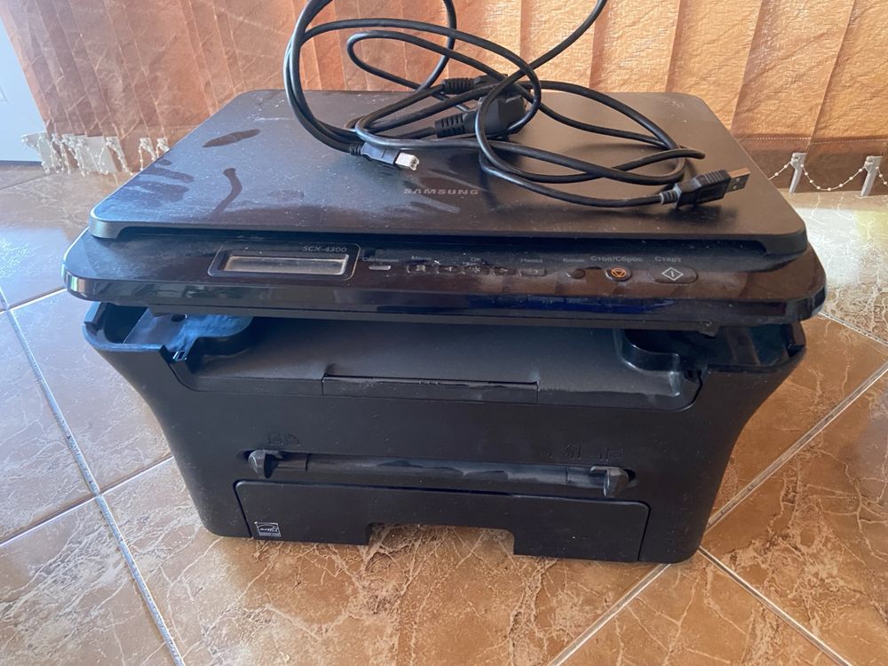 Принтер Samsung SCX-4300