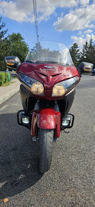 Honda goldwing bagger F6b