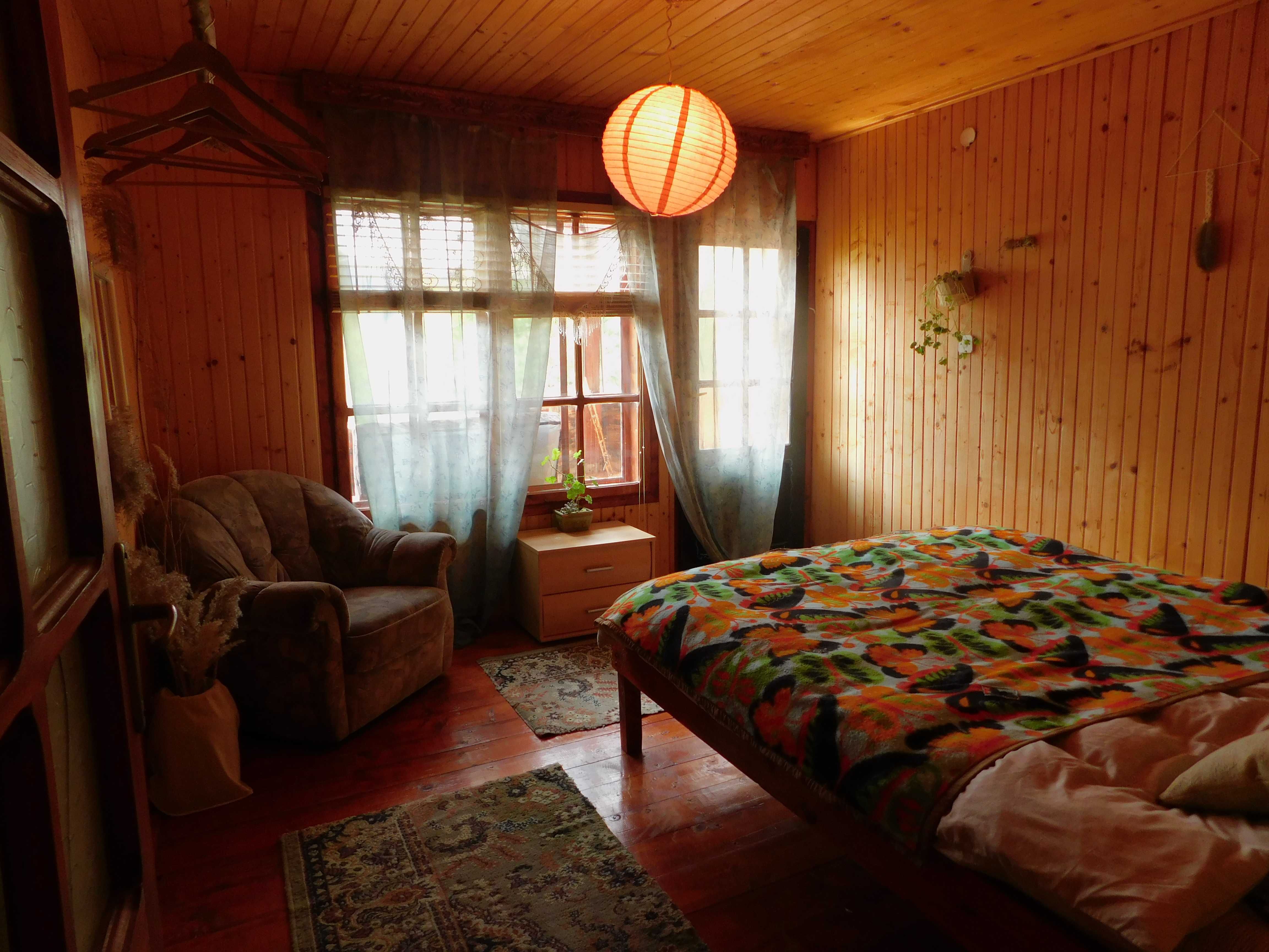 Cazare in cabana la munte, Hippie House, Lepsa