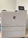 Imprimanta laser color HP M652dn, cu tava suplimentara, factura