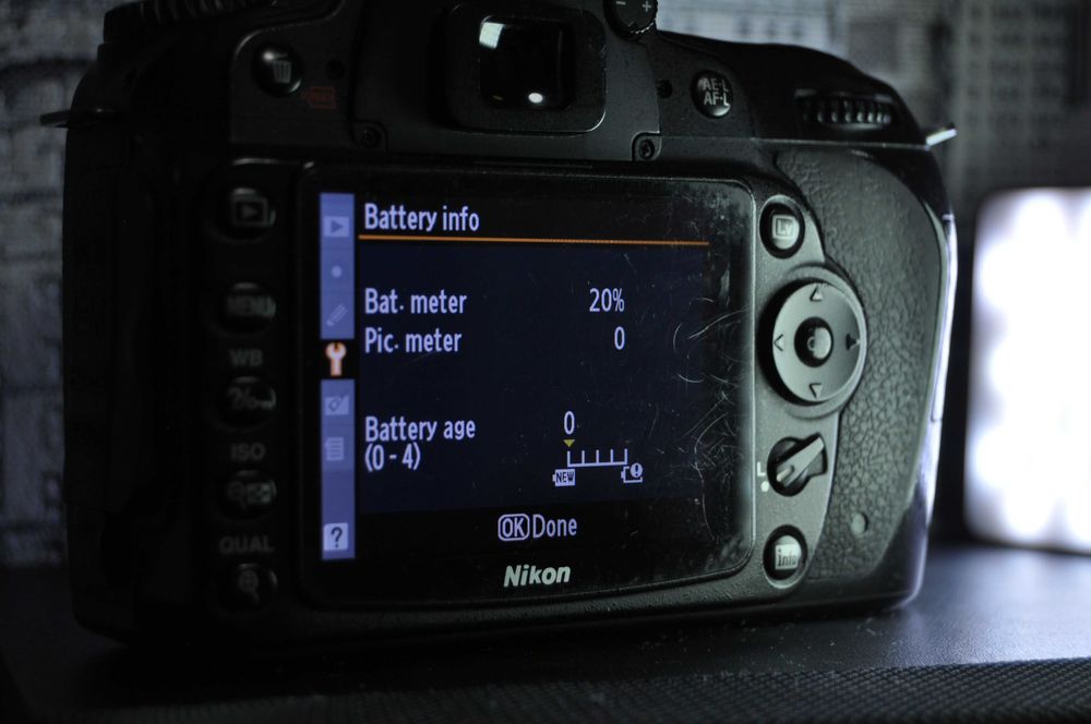 Nikon D90 - камера